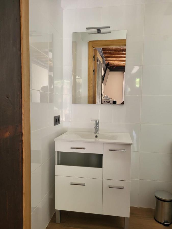 Ca N'Aliguer Guest House รีโปลล์ ภายนอก รูปภาพ